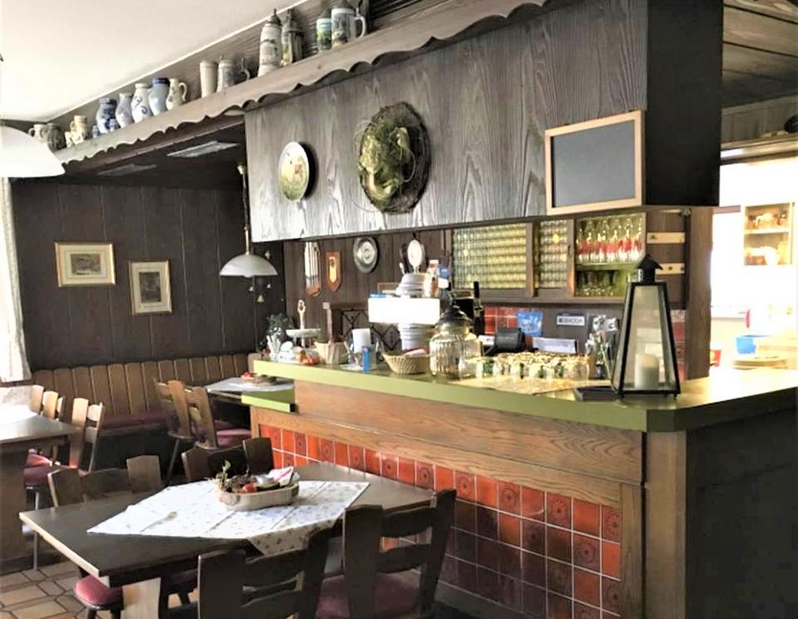 Loewen Inn 2*